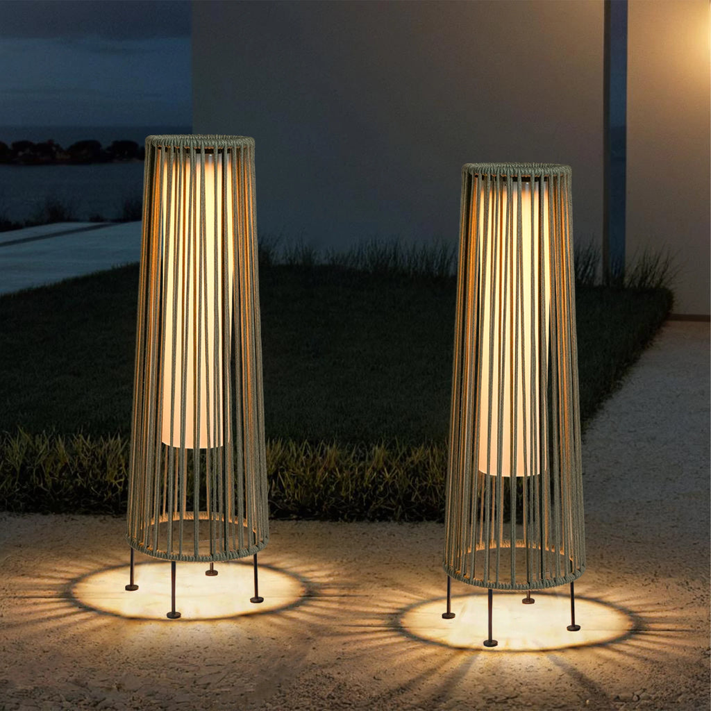 Lot de 2 lampes solaires de jardin en résine tressée noire