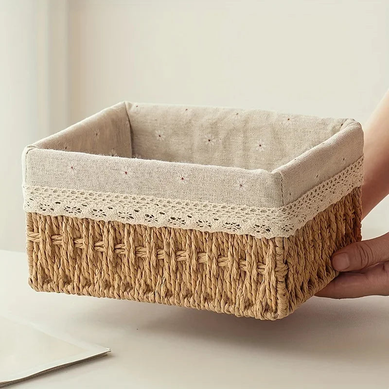 Panier de rangement en rotin tressé avec doublure dentelle amovible