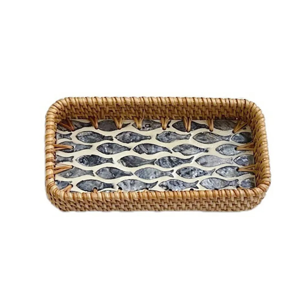 Corbeille coquillage en rotin tressé