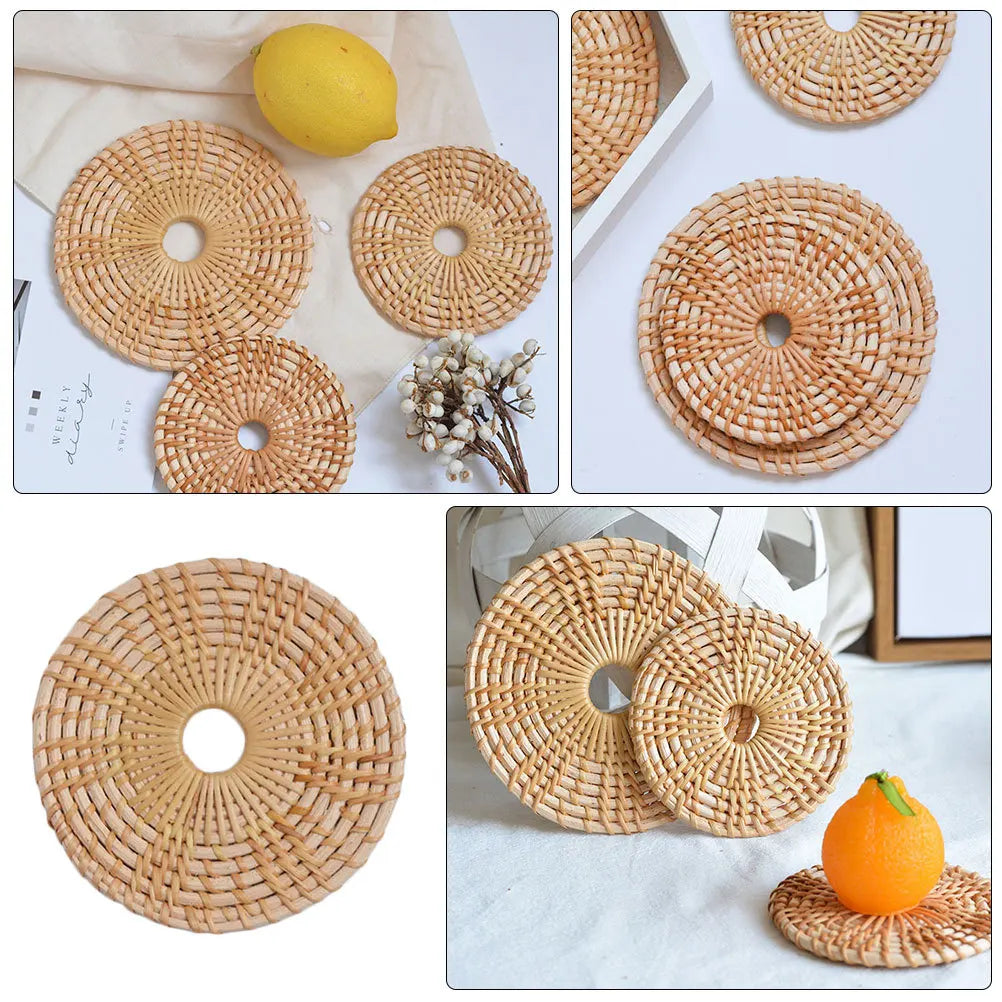Lot de 8 sets de table en rotin tressé motif fleur