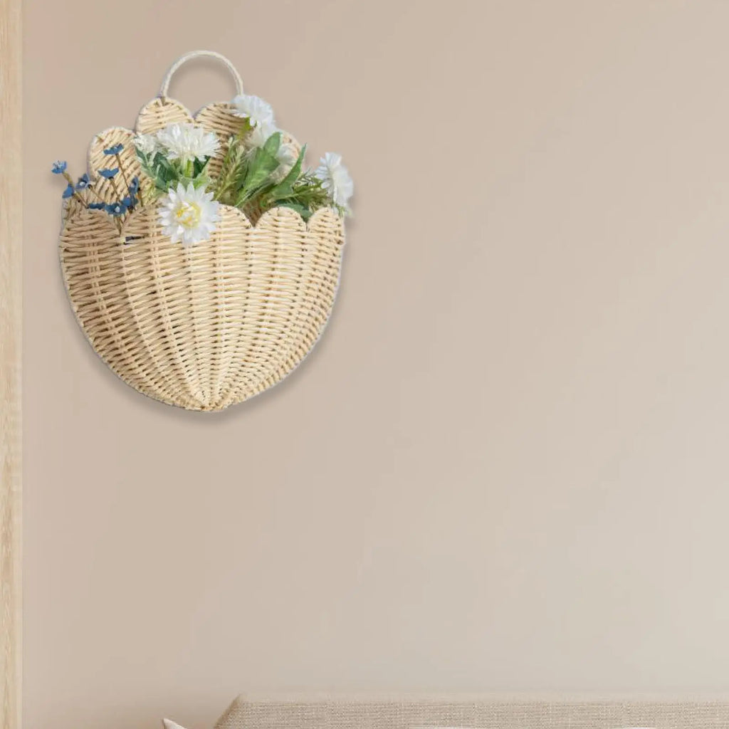 Panier mural en rotin tressé à la main