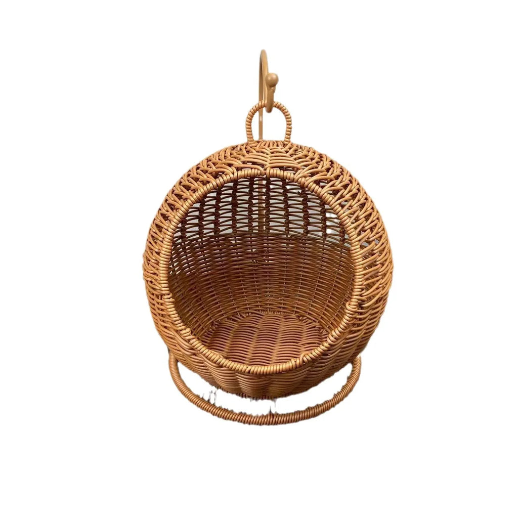 Panier suspendu aspect rotin tressé