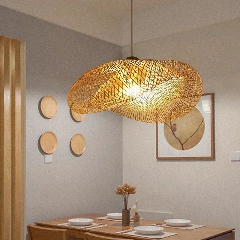 Lampe suspendue en bambou tressé fait main