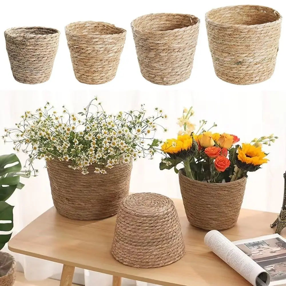 Cache-pot en paille tressée