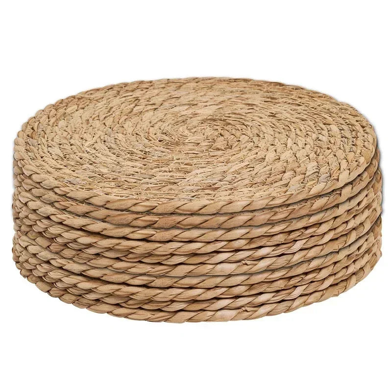 Sets de table ronds en rotin tressé à la main